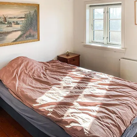 2 Bedroom Lovely In Vakantiehuis
